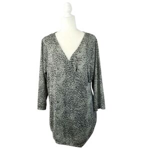 Jennifer Lopez gray animal print wrap style 3/4 sleeve top women's size 1X